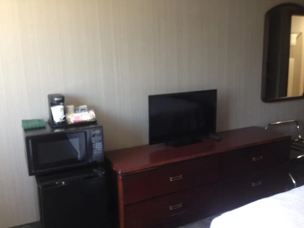 Hotel Country Inn & Suites By Radisson, Delta Park North Portland