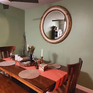  Séjour chez l'habitant Cozy Private & Bath Location La États-Unis